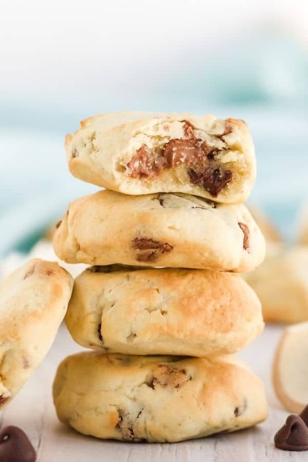 Air Fryer Chocolate Chip Cookies