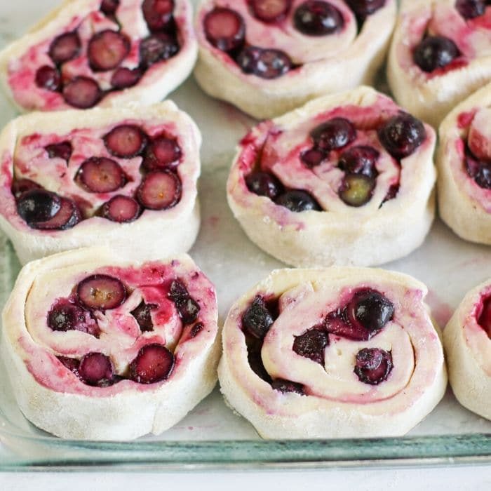 sweet rolls on a pan 