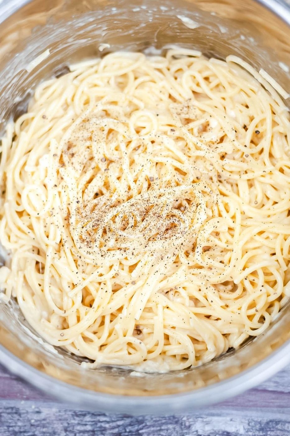 spaghetti cacio e pepe 