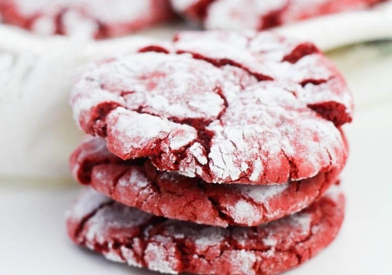 Red Velvet Crackle Cookies