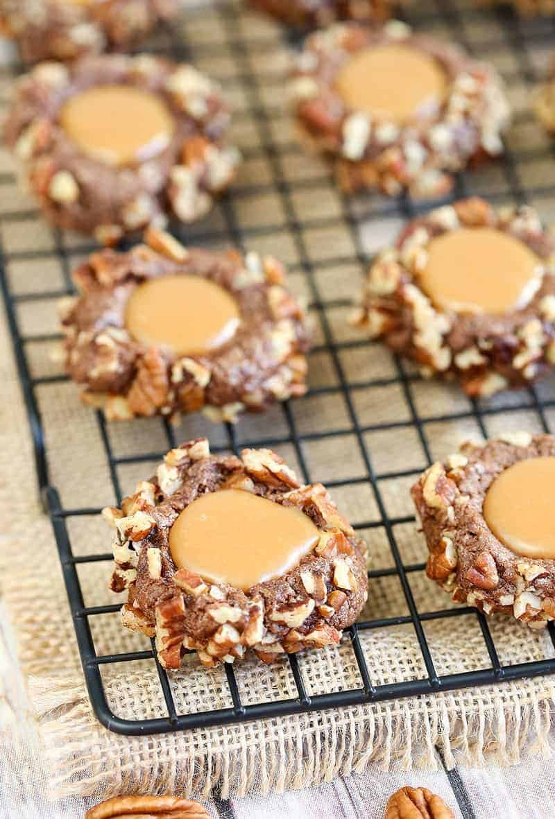 78+ Of The BEST Christmas Desserts To Make This Season