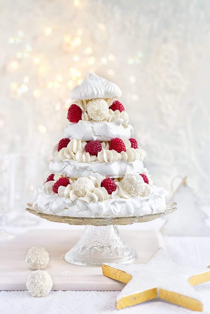78+ Of The BEST Christmas Desserts To Make This Season