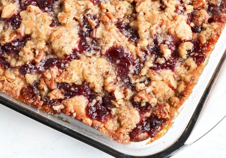 78+ Of The BEST Christmas Desserts To Make This Season