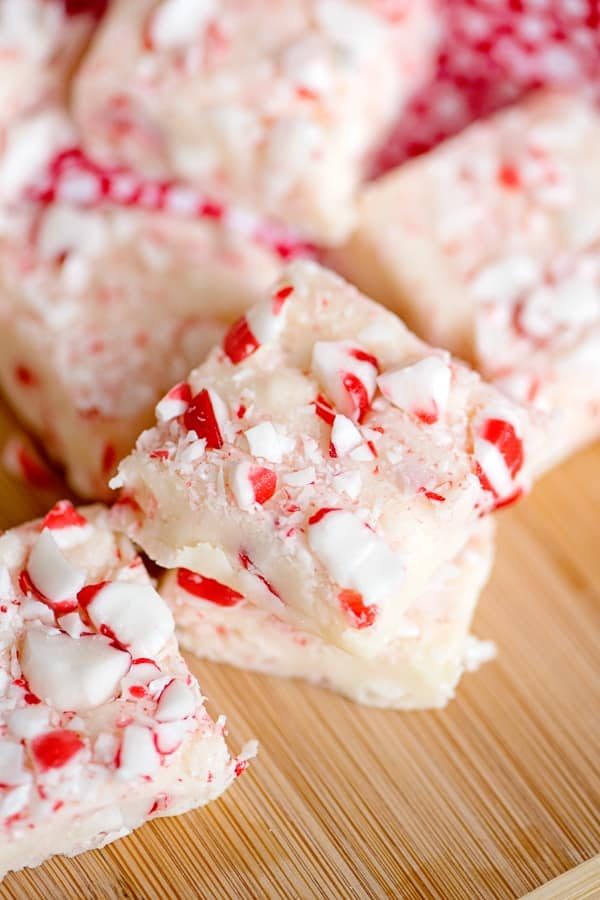 78+ Of The BEST Christmas Desserts To Make This Season