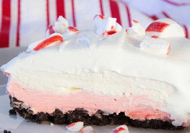78+ Of The BEST Christmas Desserts To Make This Season