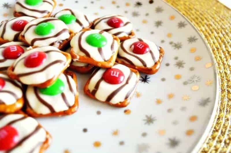 78+ Of The BEST Christmas Desserts To Make This Season