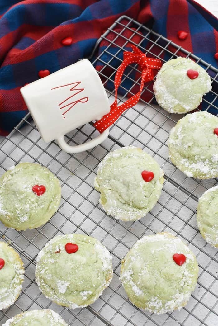 78+ Of The BEST Christmas Desserts To Make This Season
