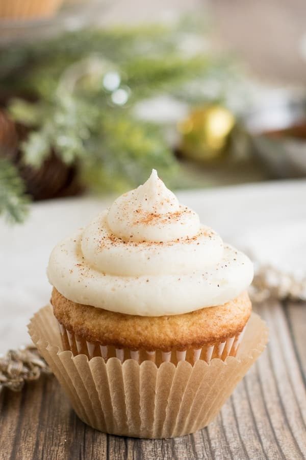 78+ Of The BEST Christmas Desserts To Make This Season