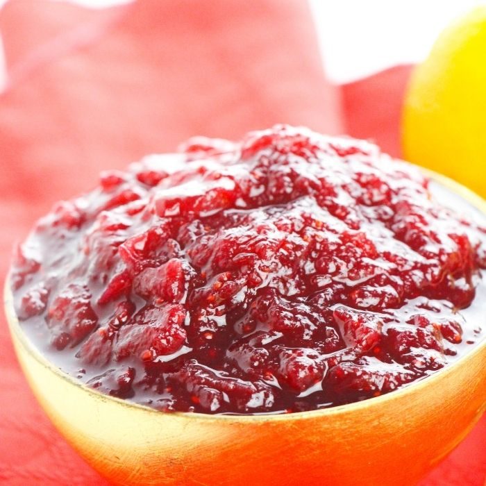4 Ingredient Cranberry Sauce