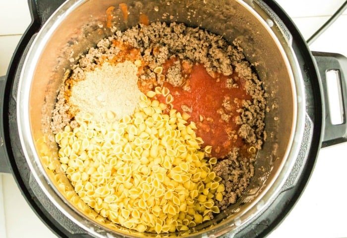 one pot cheesy taco pasta 