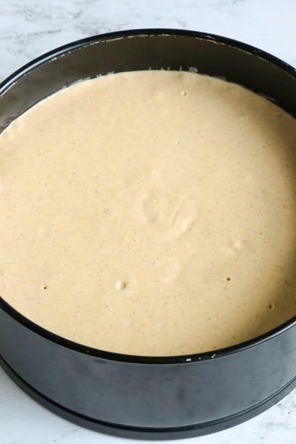 pumpkin cheesecake in pan 