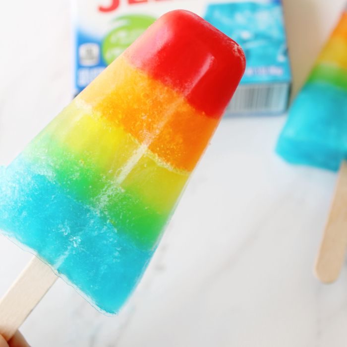Jello Popsicles, no drip popsicles
