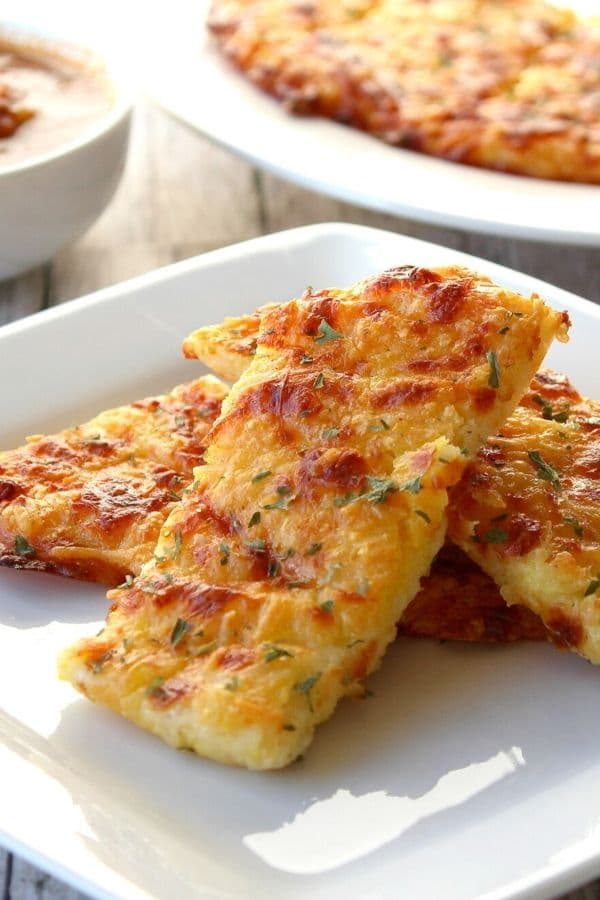4 Ingredient Keto Cheese Bread
