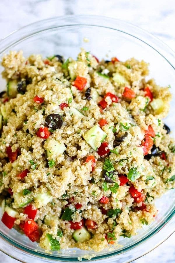Healthy Mediterranean Quinoa Salad
