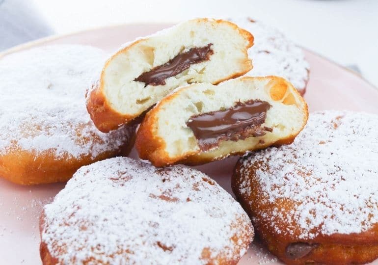 4 Ingredient Nutella Filled Donuts