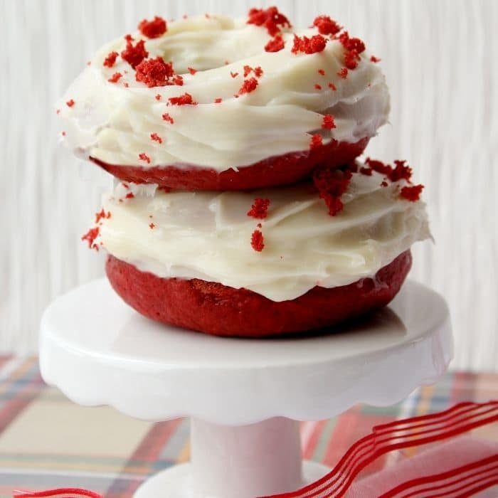 Baked Red Velvet Donuts