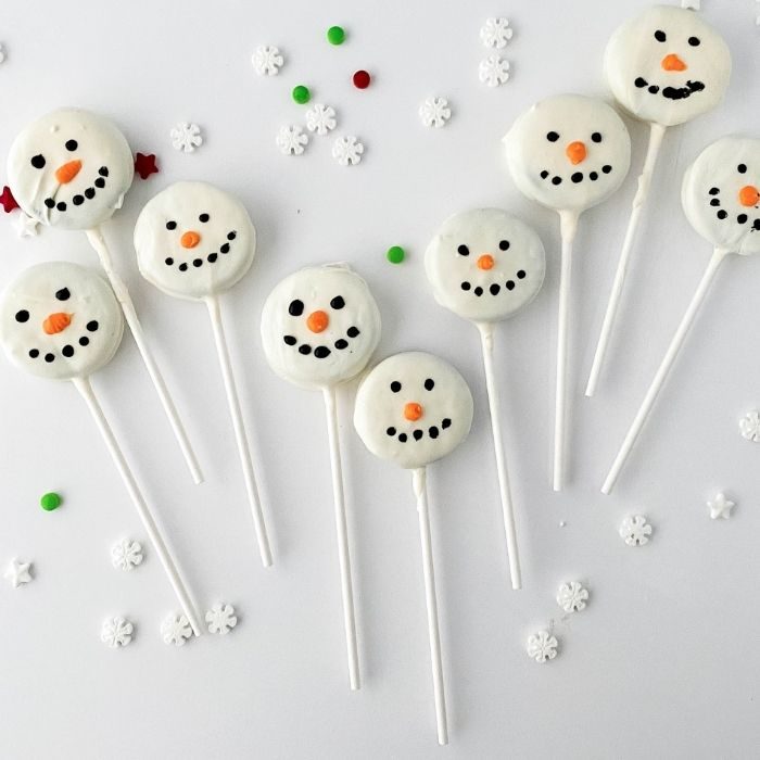 Snowman Christmas Oreos No Bake