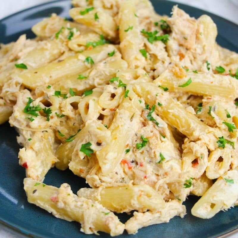 Slow Cooker Olive Garden Chicken Pasta