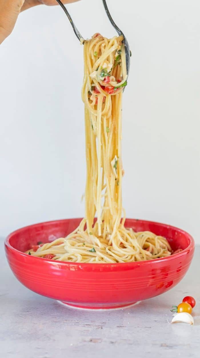 cheesy brie pasta