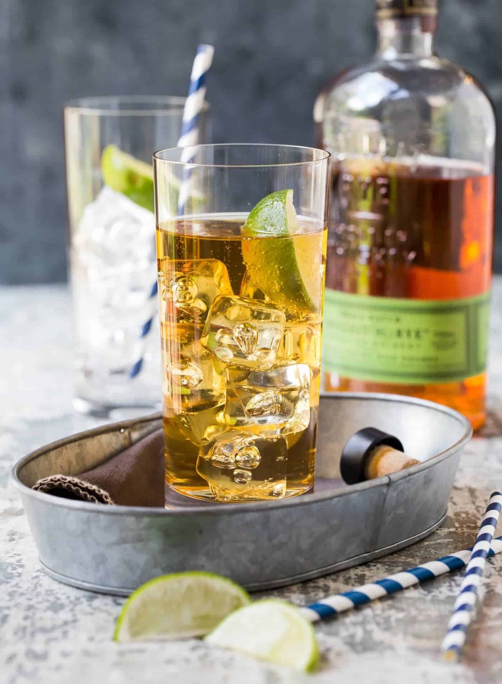 15 Whiskey Mixed Drinks Everyone Needs To Try!