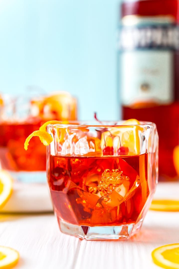 15 Whiskey Mixed Drinks Everyone Needs To Try!