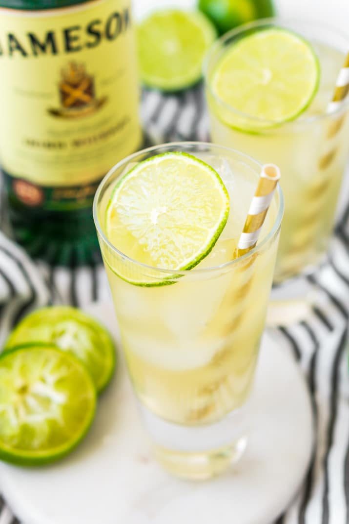 15 Whiskey Mixed Drinks Everyone Needs To Try!