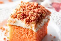 Berry Crumble Bliss Cake