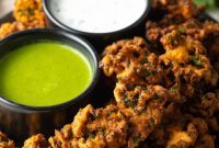 Crispy Kale and Vegetable Pakora