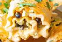 Fiesta Chicken Lasagna Rolls