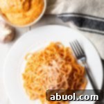 No-Cook Roasted Red Pepper Sauce (Spread & Dip!)