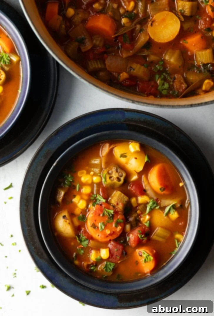Black bowl with veggie stew.