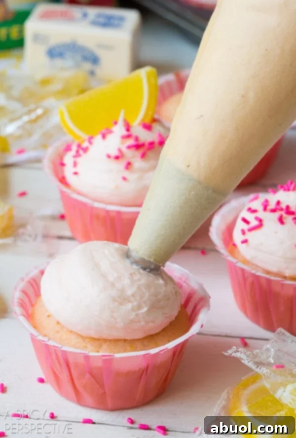 Step-by-Step Guide: Crafting Delicious Pink Lemonade Cupcakes