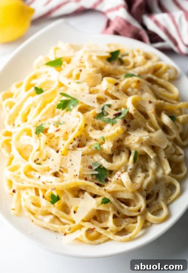 Recipe for delicious homemade fettuccine alfredo, perfect Christmas pasta