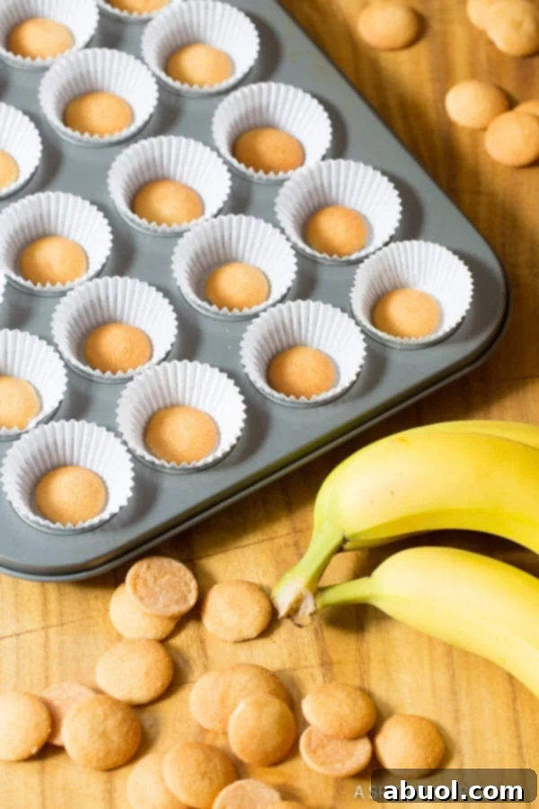 Steps for making Mini Banana Cream Pie, showing layering process