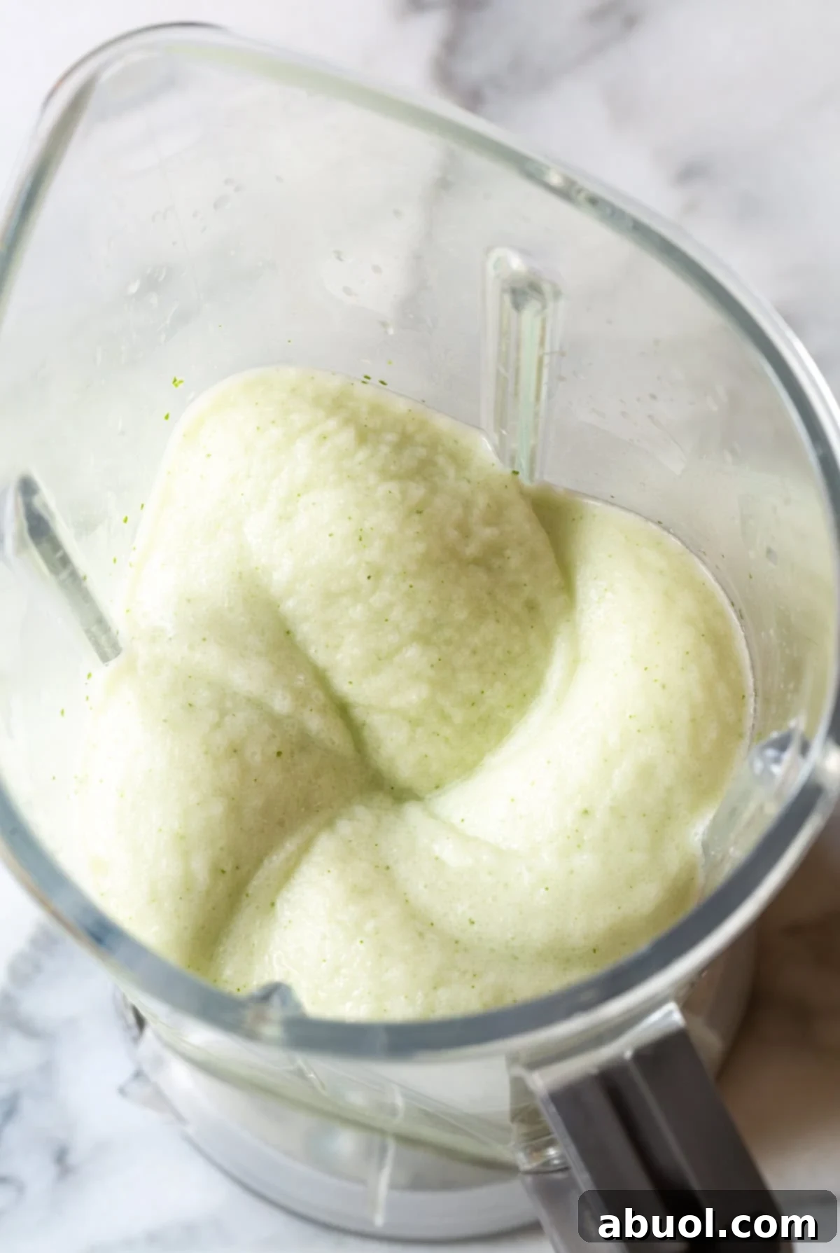 Refreshing Coconut Mojito for Summer Gatherings