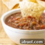 The Best Homemade Salsa Recipe (Quick, Healthy & Delicious!)