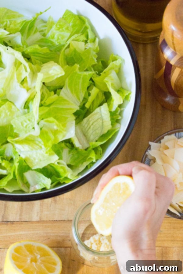 Lieutenant Dan's Steakhouse Salad Recipe