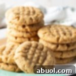 BEST Easy Peanut Butter Cookies Recipe