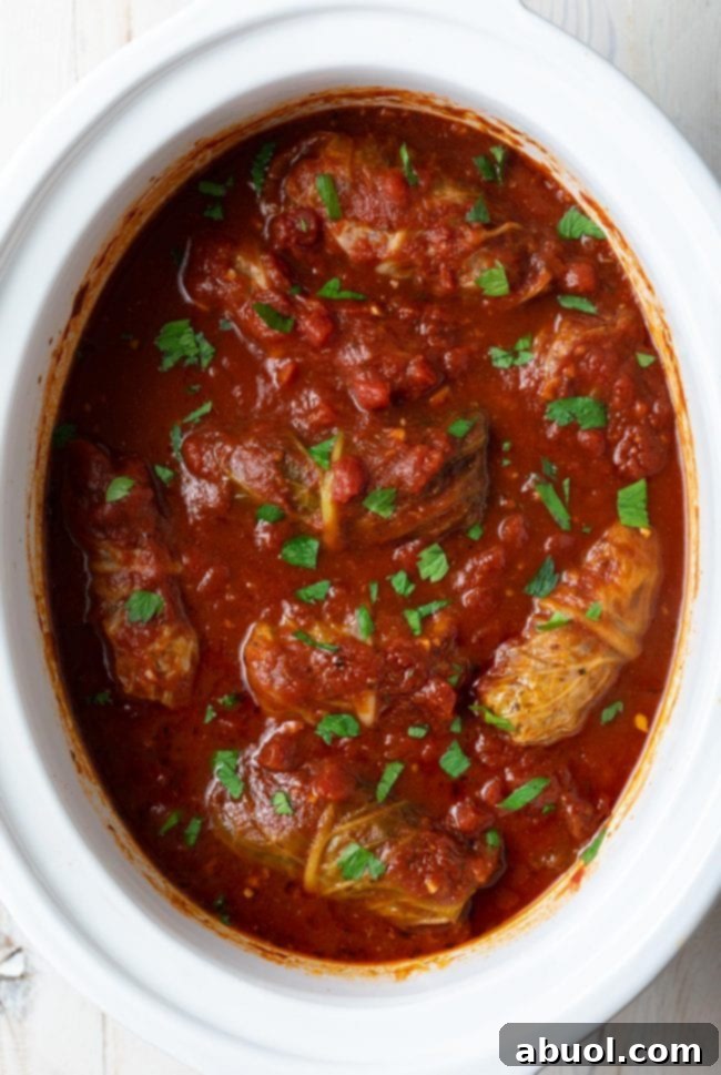 Golumpki Recipe - the best crockpot polish cabbage rolls recipe